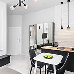 Neatspace - Ruska Center * Breslavia