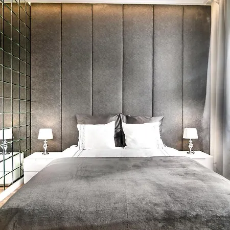 Neatspace - Ruska Center Vratislav